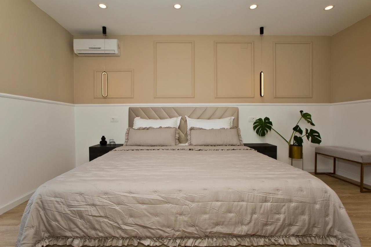 Villa Milton Luxe Hvar ฮวาร์ ภายนอก รูปภาพ