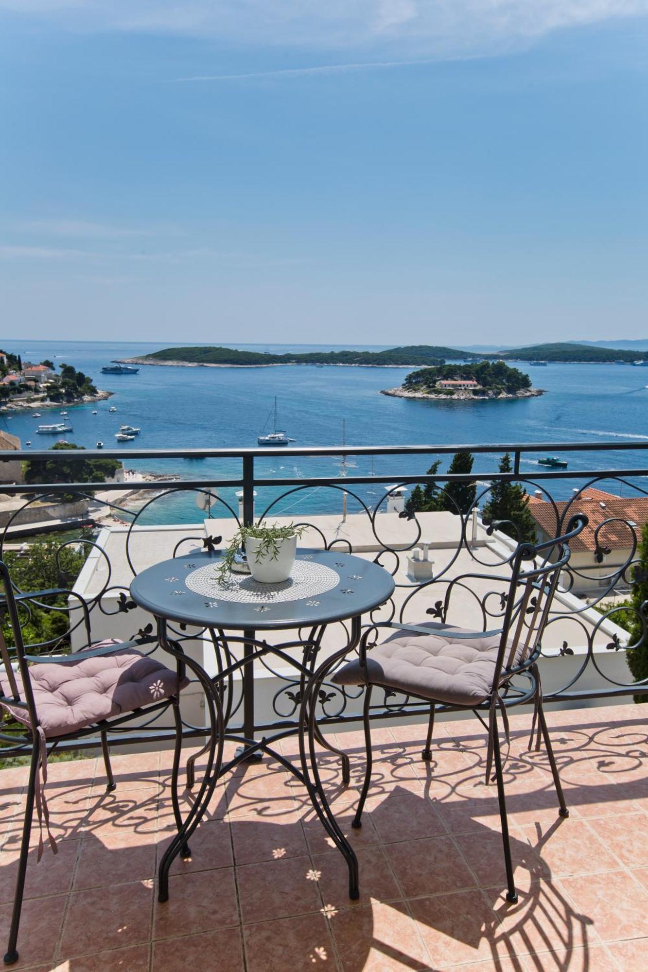 Villa Milton Luxe Hvar ฮวาร์ ภายนอก รูปภาพ