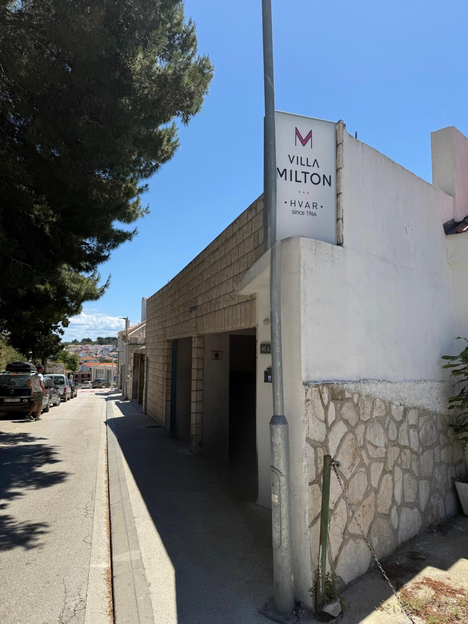 Villa Milton Luxe Hvar ฮวาร์ ภายนอก รูปภาพ